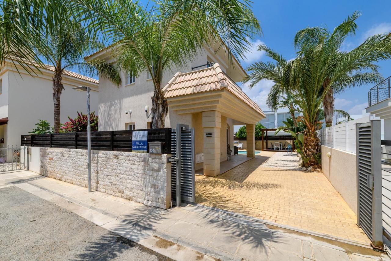 Blue Water Bay Villas باراليمني المظهر الخارجي الصورة